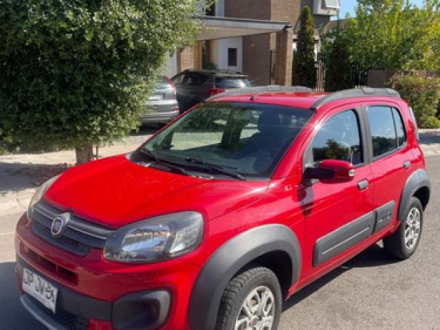 Fiat Uno Way 2017 automático rojo Las Condes