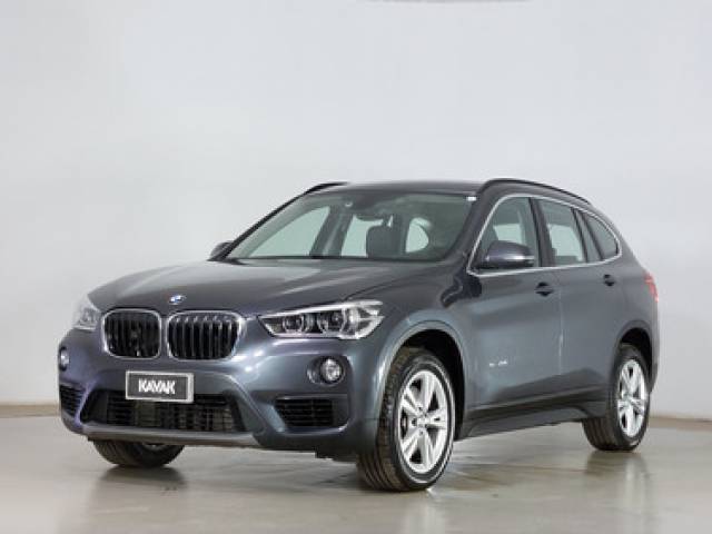 BMW X1 2.0 S-DRIVE 20I URBAN MILLENIAL AT SUV 64.000 kilómetros Trasera $18.190.000