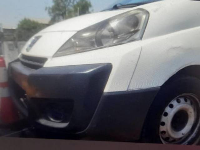 Peugeot EXPERT EN DESARME chocado automático $400.000