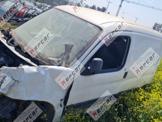 Citroën BERLINGO EN DESARME chocado Santiago