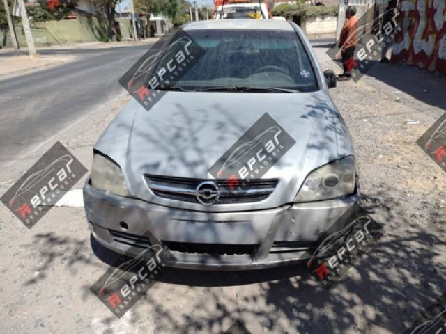Chevrolet ASTRA EN DESARME chocado bencina 111.111 kilómetros Santiago